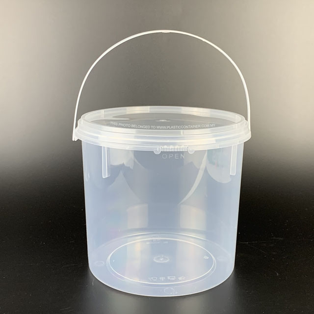 Microwaveable Plastic Container